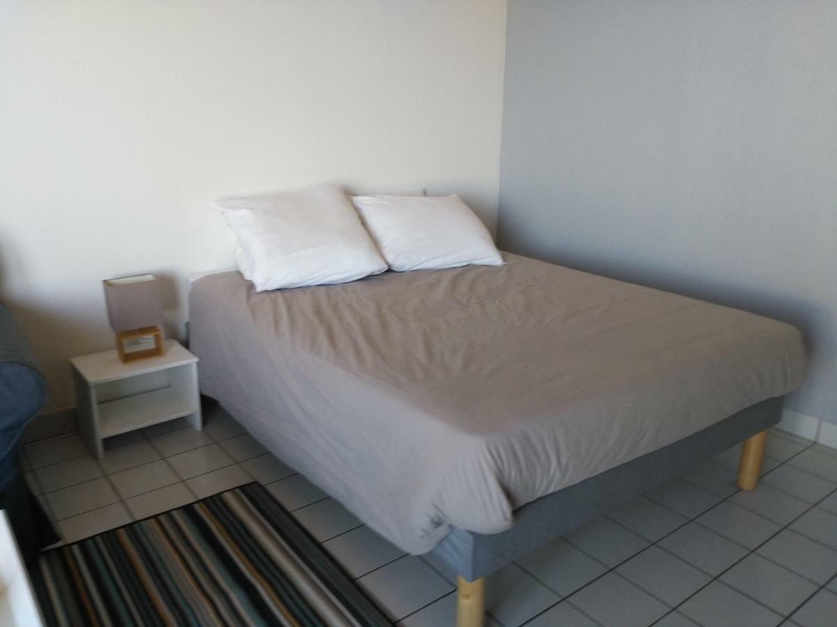 Les Haubans Appartement Granville Buitenkant foto